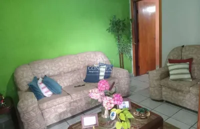Casa com 3 quartos à venda na Cidade Jardim, Uberlândia 