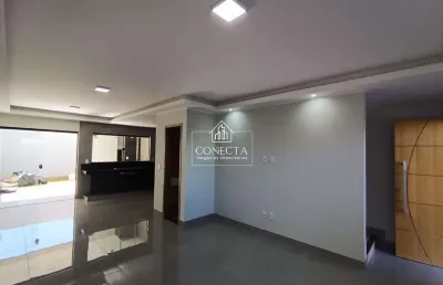 Casa com 3 quartos à venda no Aclimação, Uberlândia 
