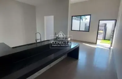 Casa com 2 quartos à venda no Jardim Holanda, Uberlândia 