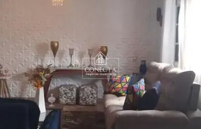Casa com 3 quartos à venda no Jardim Patrícia, Uberlândia 