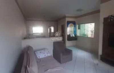 Casa com 3 quartos à venda no Osvaldo Rezende, Uberlândia 