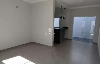 Casa com 2 quartos à venda no Novo Mundo, Uberlândia 