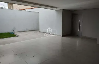 Casa com 4 quartos à venda na Cidade Jardim, Uberlândia 