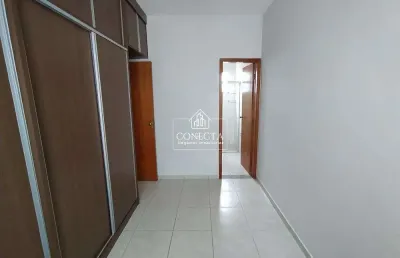 Casa em condomínio fechado com 3 quartos à venda no Vigilato Pereira, Uberlândia 
