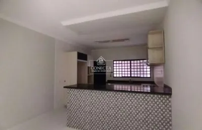 Casa com 3 quartos para alugar no Alto Umuarama, Uberlândia 