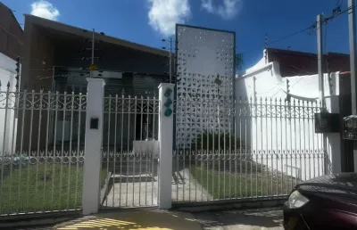 Casa com 3 quartos à venda na Rua Nova I, Condor, Belém