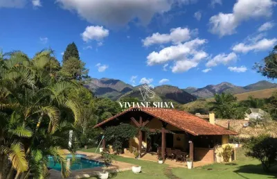 Casa com 6 dormitórios à venda, 400 m² por r$ 2.700.000,00 - itaipava - petrópolis/rj