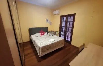 Casa sobrado/villa branca/ 03 dormitórios sendo 01 suíte/250m²/ jacareí