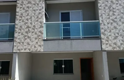 Casa em condomínio fechado com 3 quartos para alugar na Rua Lara, Centro, Mogi das Cruzes