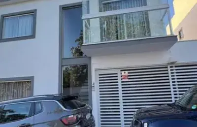Casa em condomínio para venda em lauro de freitas, buraquinho, 3 dormitórios, 3 suítes, 5 banheiros, 2 vagas