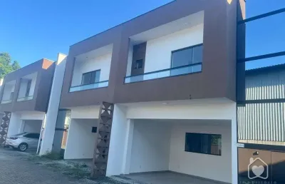 Sobrado geminado em condomínio fechado no são marcos