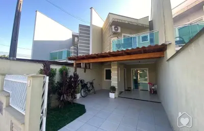 Casa com 3 quartos à venda na Rua Quinze de Novembro, 22903, Vila Nova, Joinville