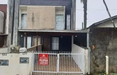Casa com 2 quartos para alugar na Rua Helmuth Baumer, 120, Vila Nova, Joinville