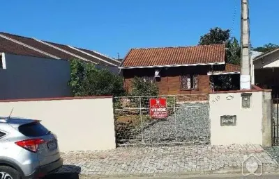 Casa com 2 quartos à venda na Avenida Kurt Meinert, 65379, Paranaguamirim, Joinville