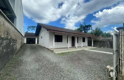 Casa com 3 quartos à venda na Rua Quinze de Novembro, 41286, Vila Nova, Joinville