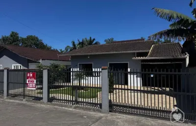 Casa com 3 quartos à venda na Rua Quinze de Novembro, 80238, Vila Nova, Joinville