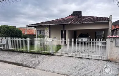 Casa com 4 quartos à venda na Rua Quinze de Novembro, 91049, Vila Nova, Joinville
