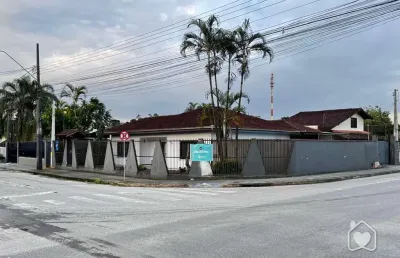 Casa com 3 quartos à venda na Rua São Firmino, 85234, Vila Nova, Joinville