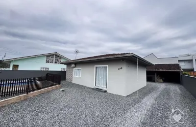Casa com 2 quartos à venda na Rua Quinze de Novembro, 58630, Vila Nova, Joinville