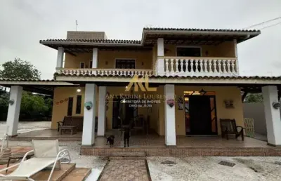 Casa com 3 quartos à venda na loteamento miragem, 63, buraquinho, lauro de freitas por r$ 1.600.000