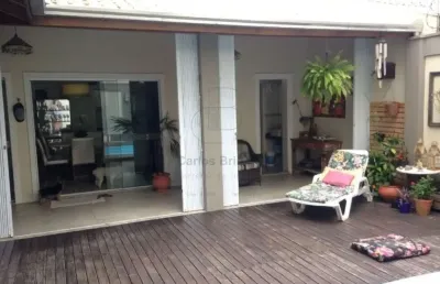Casa com 3 quartos à venda no São João, Itajaí 