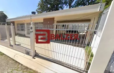 Casa com 3 quartos à venda na rua são tomáz de aquino, 304, trindade, florianópolis por r$ 2.000.000