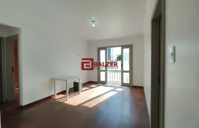 Apartamento com 2 quartos à venda na rua vidal ramos, 120, centro, florianópolis por r$ 550.000