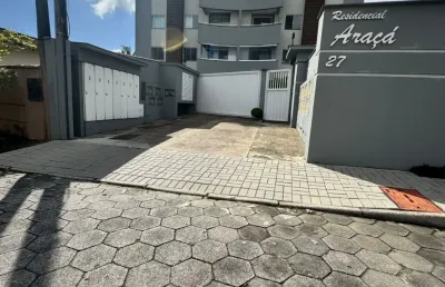 Apartamento com 3 quartos para alugar na Rua Borges de Medeiros, 27, Bom Retiro, Joinville
