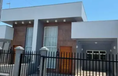 Casa com 2 quartos à venda na Avenida Walter Klein, 2010, Lira, Estância Velha