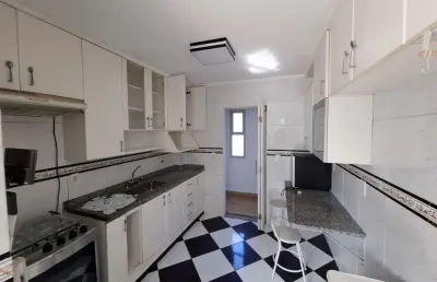 Apartamento ao do parque da aclimação!!! local bem tranquilo!!!