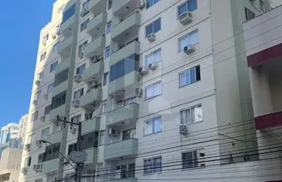 Apartamento com 4 quartos à venda na rua 2870, 300, centro, balneário camboriú por r$ 1.800.000