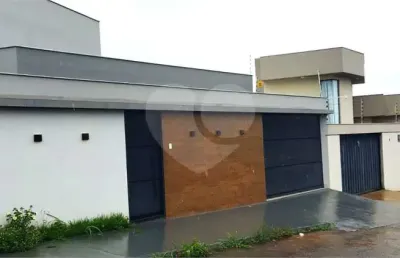 Casa com 3 quartos à venda em residencial rio jordão - go