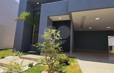 Casa com 3 quartos à venda na S-075, Anápolis City, Anápolis