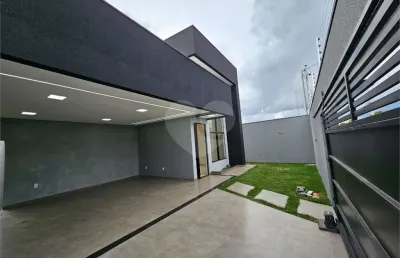 Casa com 3 quartos à venda em residencial vida nova - go
