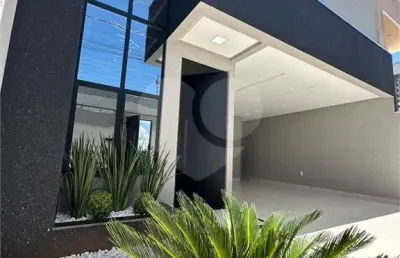 Casa com 3 quartos à venda em residencial vida nova - go