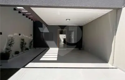 Casa com 3 quartos à venda em residencial vida nova - go