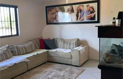 Apartamento com 3 quartos à venda em setor central - go