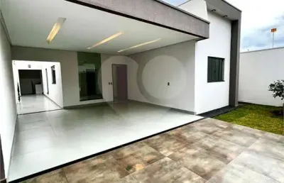 Casa com 3 quartos à venda na Jornalista Eurípedes Gomides De Melo, Jardim Itália, Anápolis