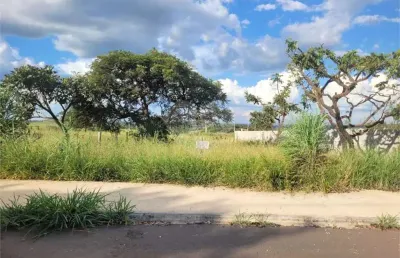 Terreno à venda na 1, Jardim Luzitano, Anápolis