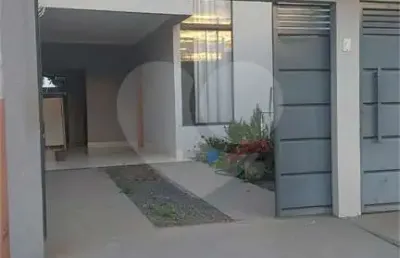 Casa com 3 quartos à venda em residencial dom felipe - go