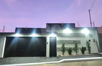 Casa com 3 quartos à venda na Vera Lúcia, Setor Sul, Anápolis
