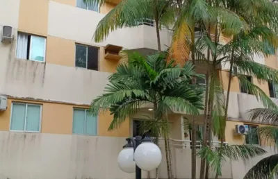 Cond itapuã, 74m2, com 3 quartos sendo 1 suíte, 2 roupeiro, 2 splits