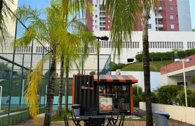 Cond riverside, 65m2, com 2 quartos sendo 1 suíte climatizada, armários na cozinha e nos quartos