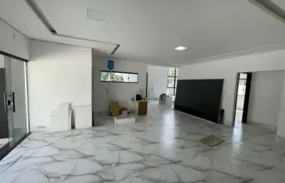Aceito/parcelo ponta negra ii, térrea, 300m2 de area construída, 3 suítes , piscina
