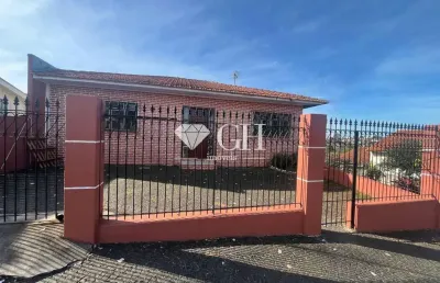 Casa com 2 quartos para alugar na Rua Visconde de Sinimbú, Orfãs, Ponta Grossa