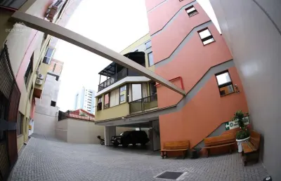 Apartamento duplex para locação no centro de pato branco