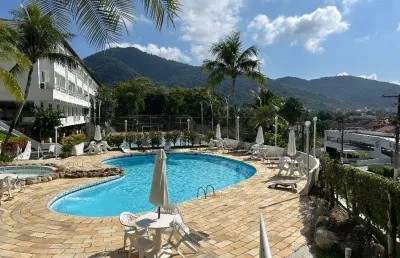 Amplo apartamento à venda na praia das toninhas 2 dormitórios – com vista do mar