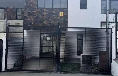 Casa com 3 quartos à venda em Caiçaras, Belo Horizonte 