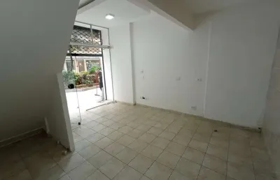 Ponto comercial à venda na Avenida Ana Costa, Gonzaga, Santos