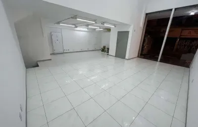 Ponto comercial para alugar na Rua Riachuelo, Centro, Santos